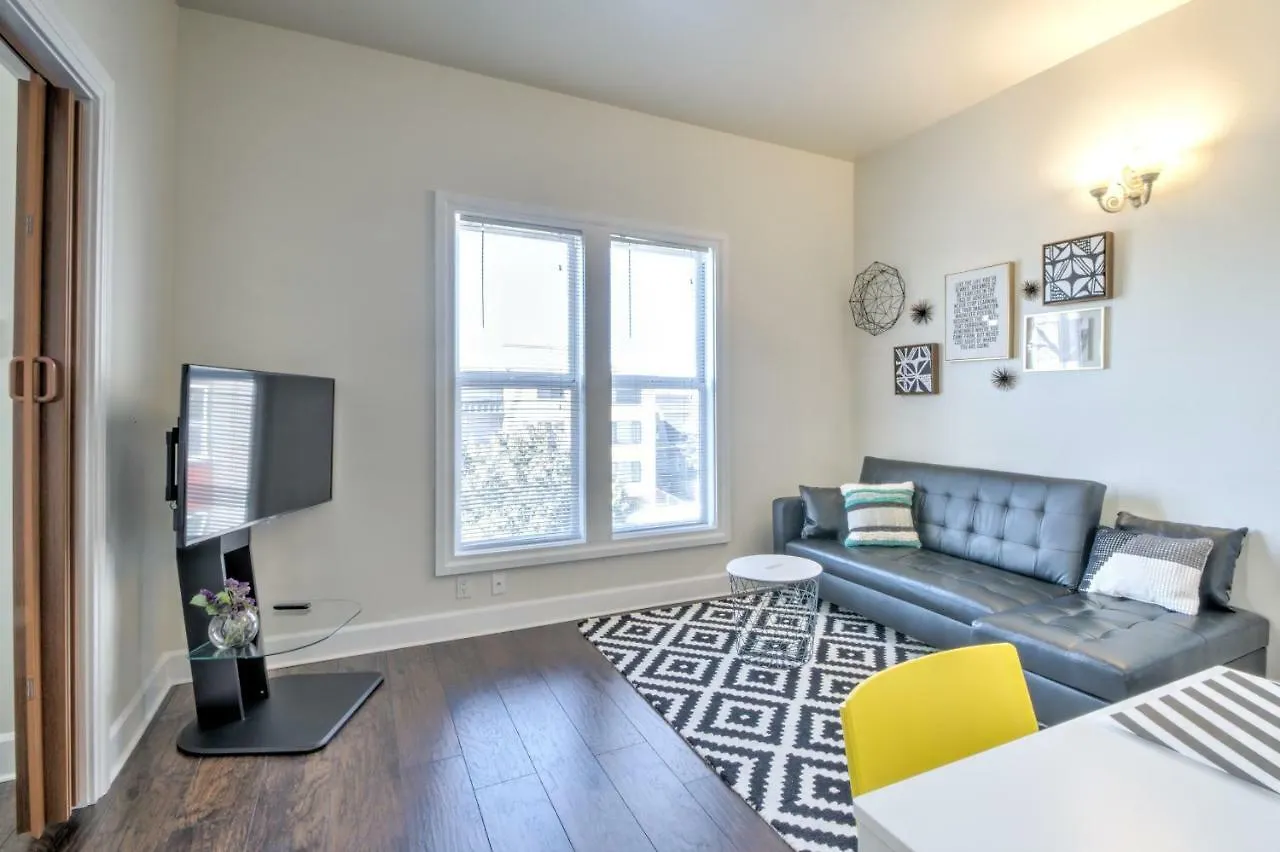 Bright 1 Bedroom In The Heart Of Capitol Hill - Apt C Seattle