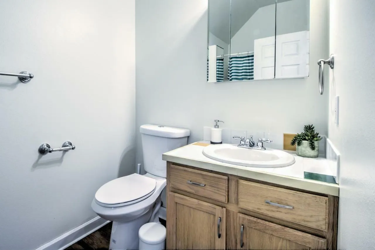 Appartement Bright 1 Bedroom In The Heart Of Capitol Hill - Apt C Seattle